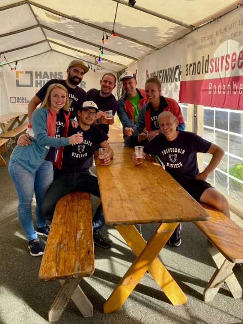 Gester Obe esch üsi Aktive+ am Trainingsobe Fit & Fun in Trienge im Isatz gstande! 🏃🏻‍♂️‍➡️🏈🔥
Bi bestem Wätter hend sie s erste Mol chönne amene Fit & Fun teilnäh! Sie hend alli Parcour super bewältigt und met Bravour bestande. Bravo, Bravo! 👏🏻👏🏻

Met vellne Zueschauer, beschter Fäschtwirtschaft und tollem Teamspirit isches en glongnige Obe gseh! ✨🍻🏃🏻‍♂️🏃🏼‍♀️

@old_boys_triengen  Danke vell mou förs Organisiere vo dem Alass! 💐