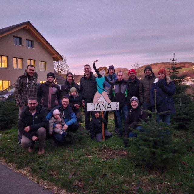 Mer gratuliered de Petra & em Dario rächt härzlech zo de Gebort vo de Jana Andrea! 🥰