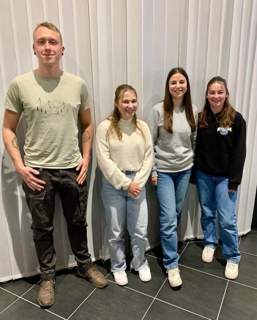 Gestern durften wir die 43. Generalversammlung abhalten. 📄🍻
Dabei gab es einiges zu Feiern:
1. Neumitglieder
2. Fleissigster Probenbesuch AR
3. Fleissigster Probenbesuch MR
4. Jubilare 10-25 Jahre
5. Jubilare 35 und 40 Jahre
6. Neues Freimitglied
7. Turnerin des Jahres
#stvwinikon  #turnverein #winikon